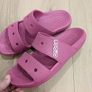 Crocs pink slides